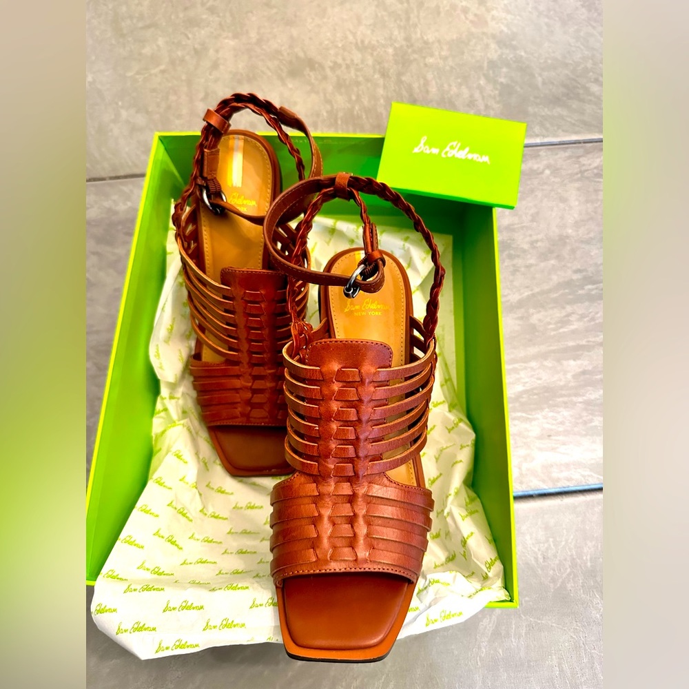 Limited edition Sam Edelman cognac brown sandals. Size 8.